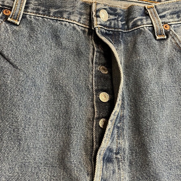Levi’s 501 button fly jeans - Picture 5 of 6